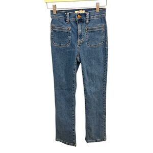 Madewell
Tall Kick Out Crop Jeans Size 24 T EUC V0831